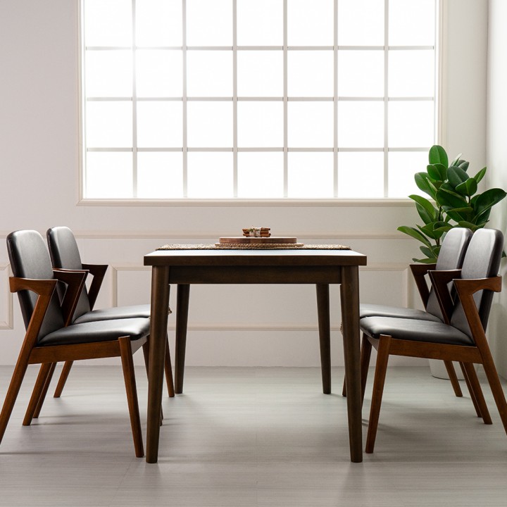 애리고무나무원목4인용식탁테이블