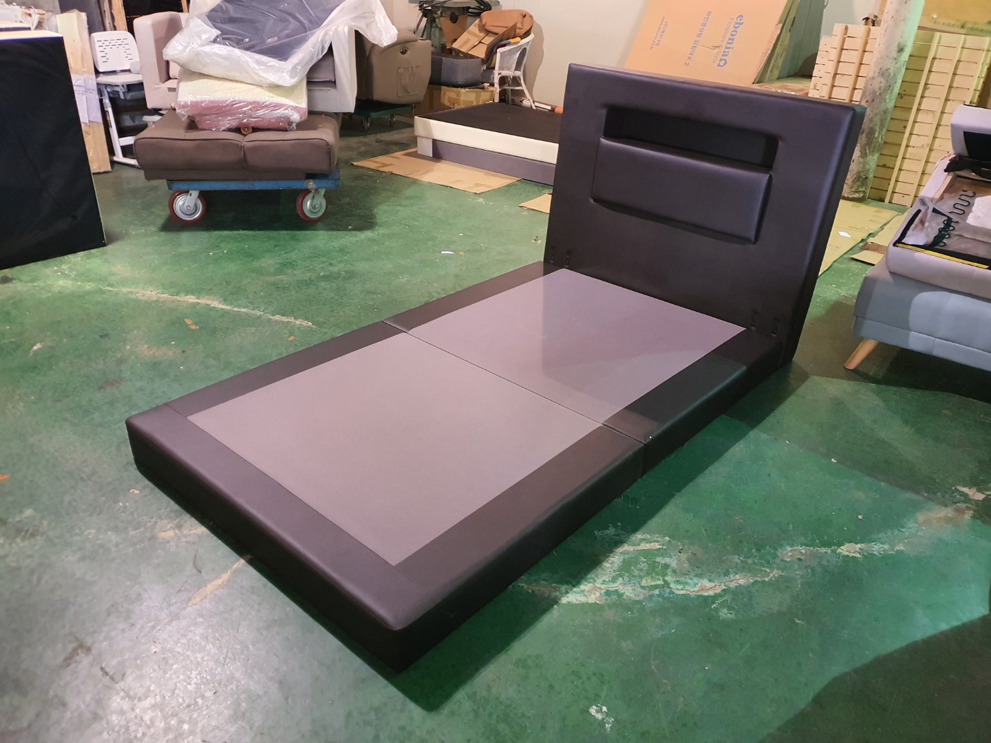 [B등급] 210913-1 샘플 PU 조명침대 SS_초코