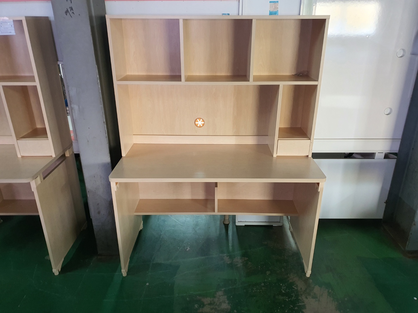 [B등급] 211027-3 레이전면책상_책꽂이_1200